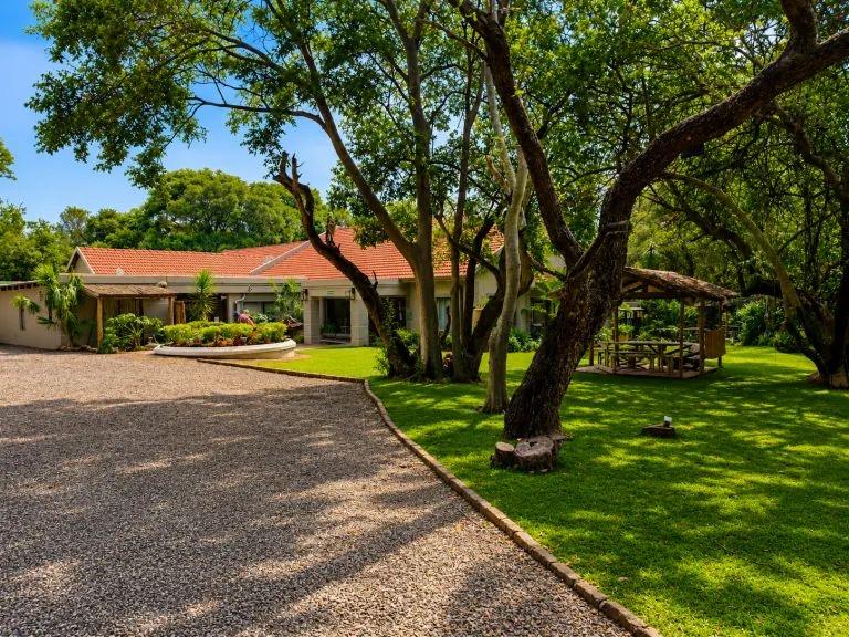 Commercial Property for Sale in Hartbeespoort Dam Nature Reserve North West